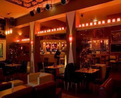 Sutherlands Hotel 4*